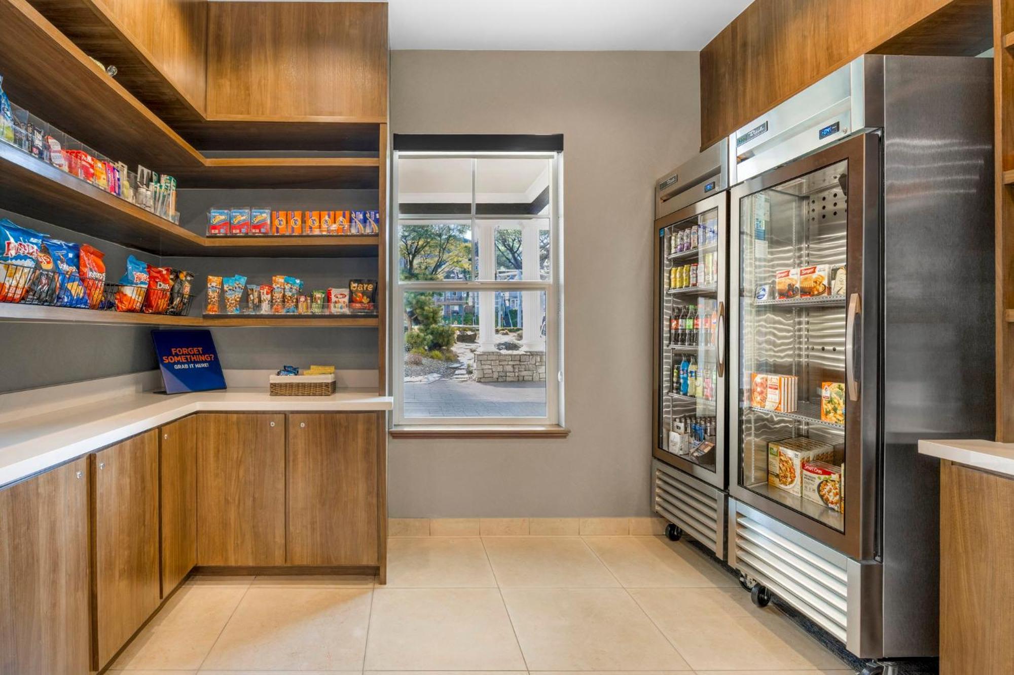 Holiday Inn Express Hotel & Suites Astoria By Ihg Esterno foto