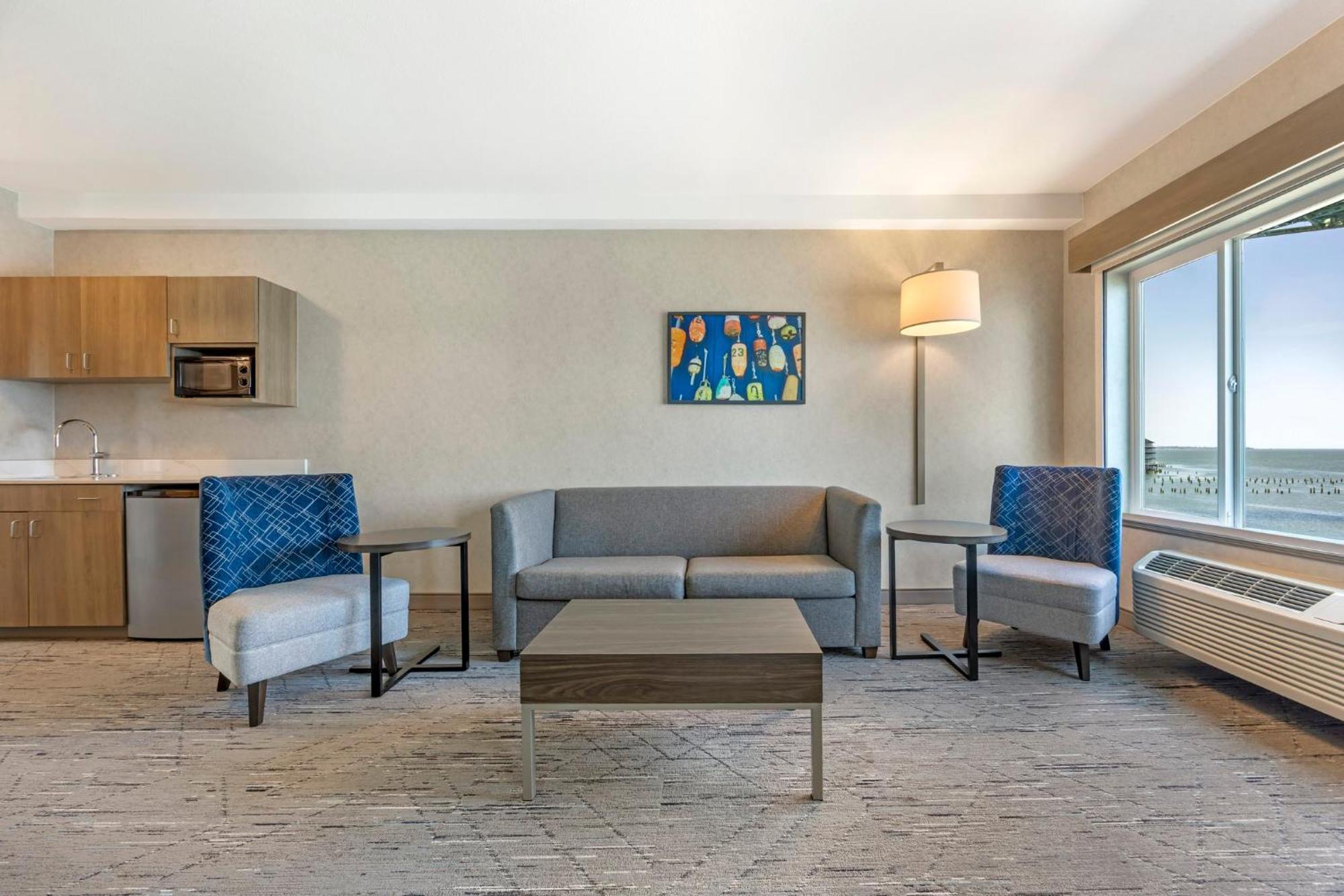Holiday Inn Express Hotel & Suites Astoria By Ihg Esterno foto