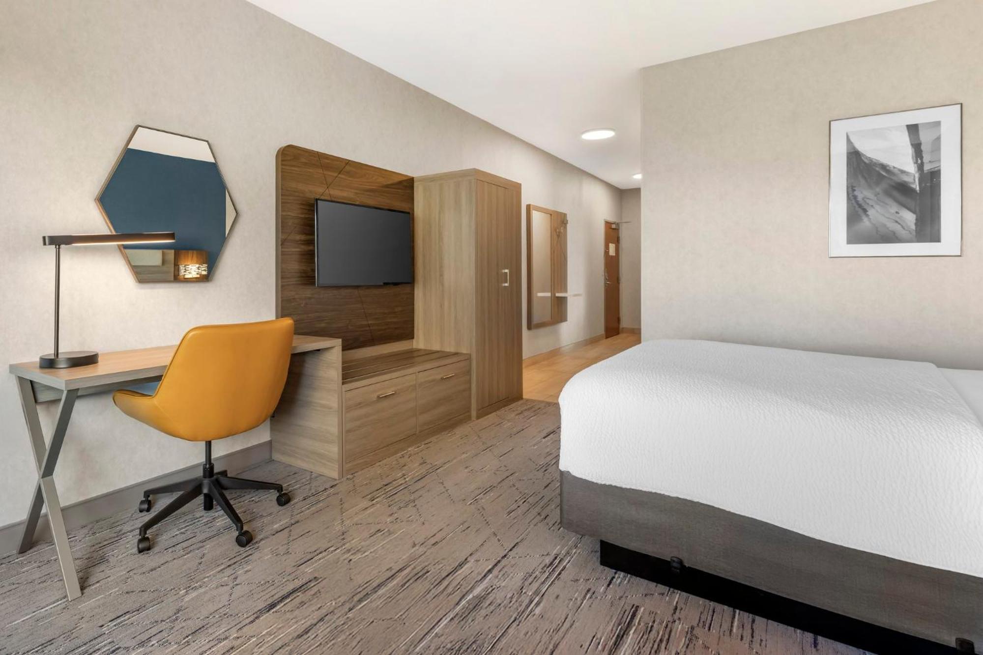 Holiday Inn Express Hotel & Suites Astoria By Ihg Esterno foto