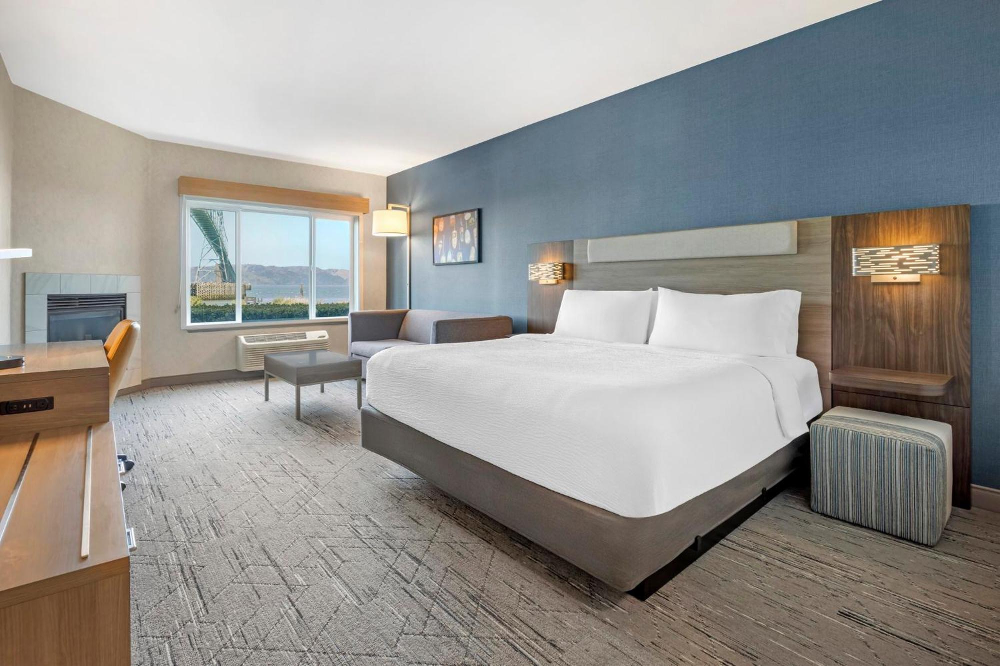 Holiday Inn Express Hotel & Suites Astoria By Ihg Esterno foto