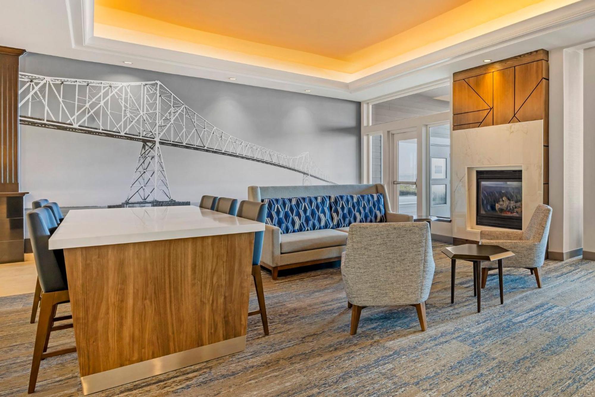 Holiday Inn Express Hotel & Suites Astoria By Ihg Esterno foto
