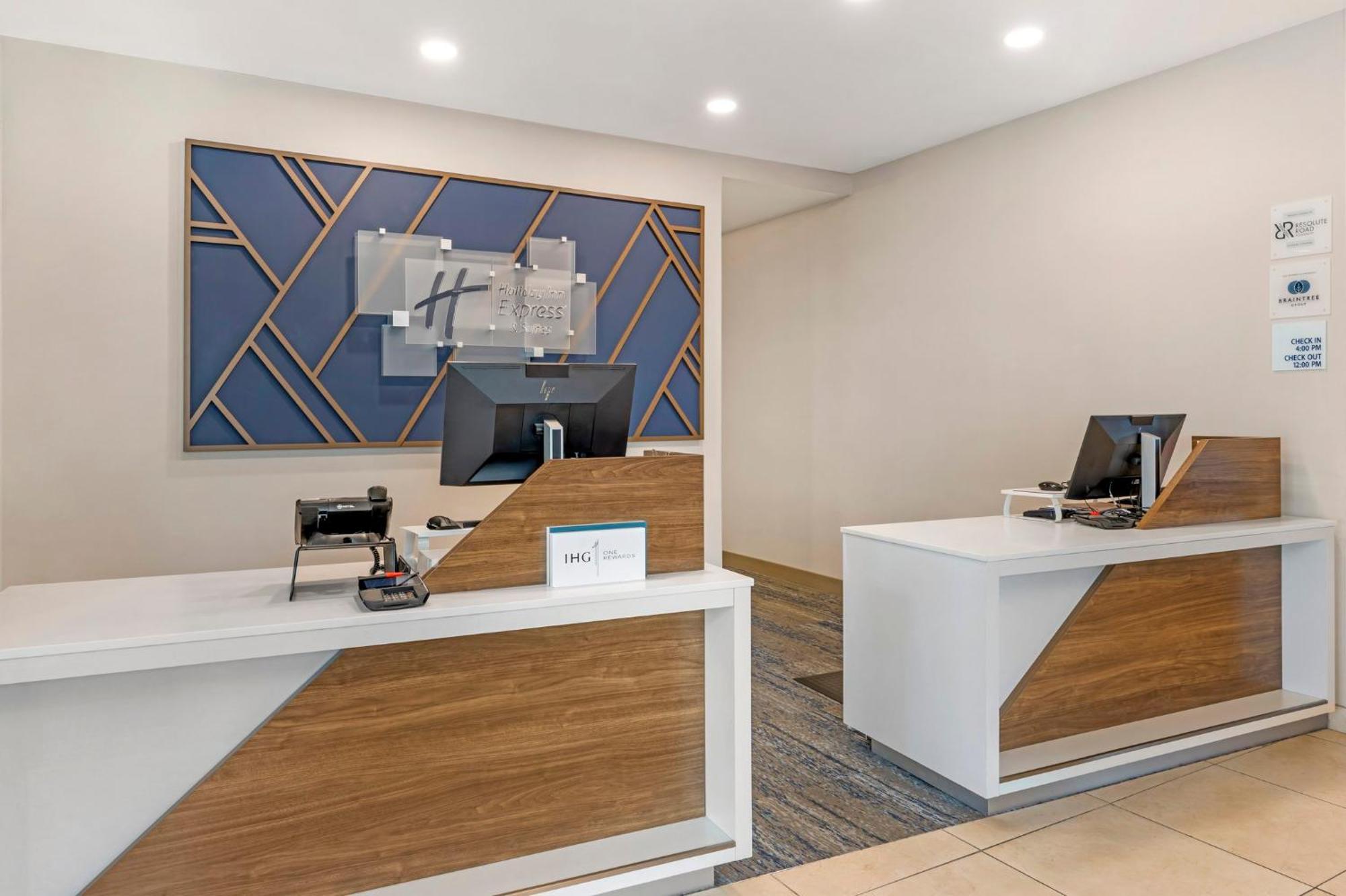 Holiday Inn Express Hotel & Suites Astoria By Ihg Esterno foto